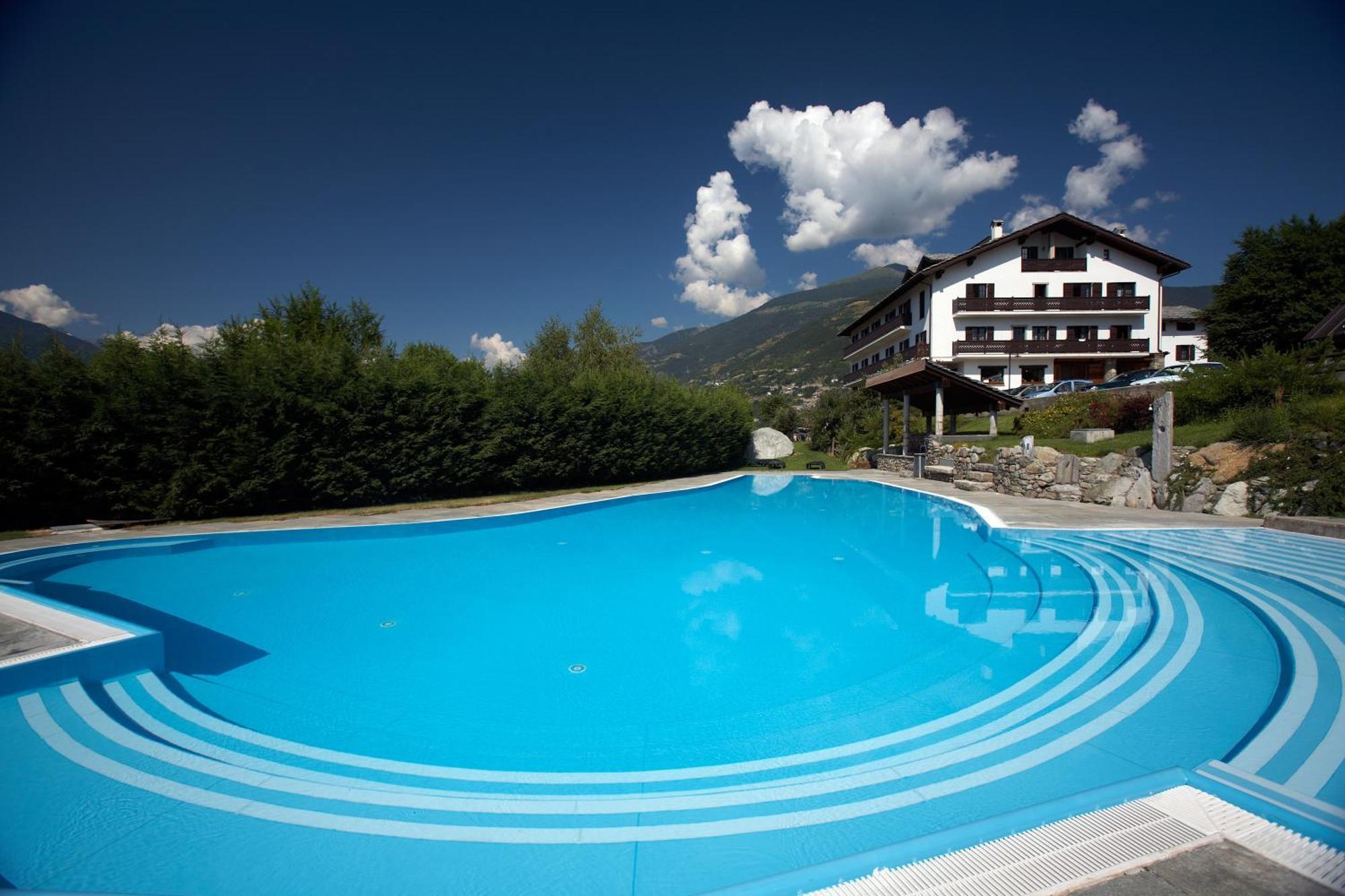 Hotel Milleluci Αόστα Εξωτερικό φωτογραφία
