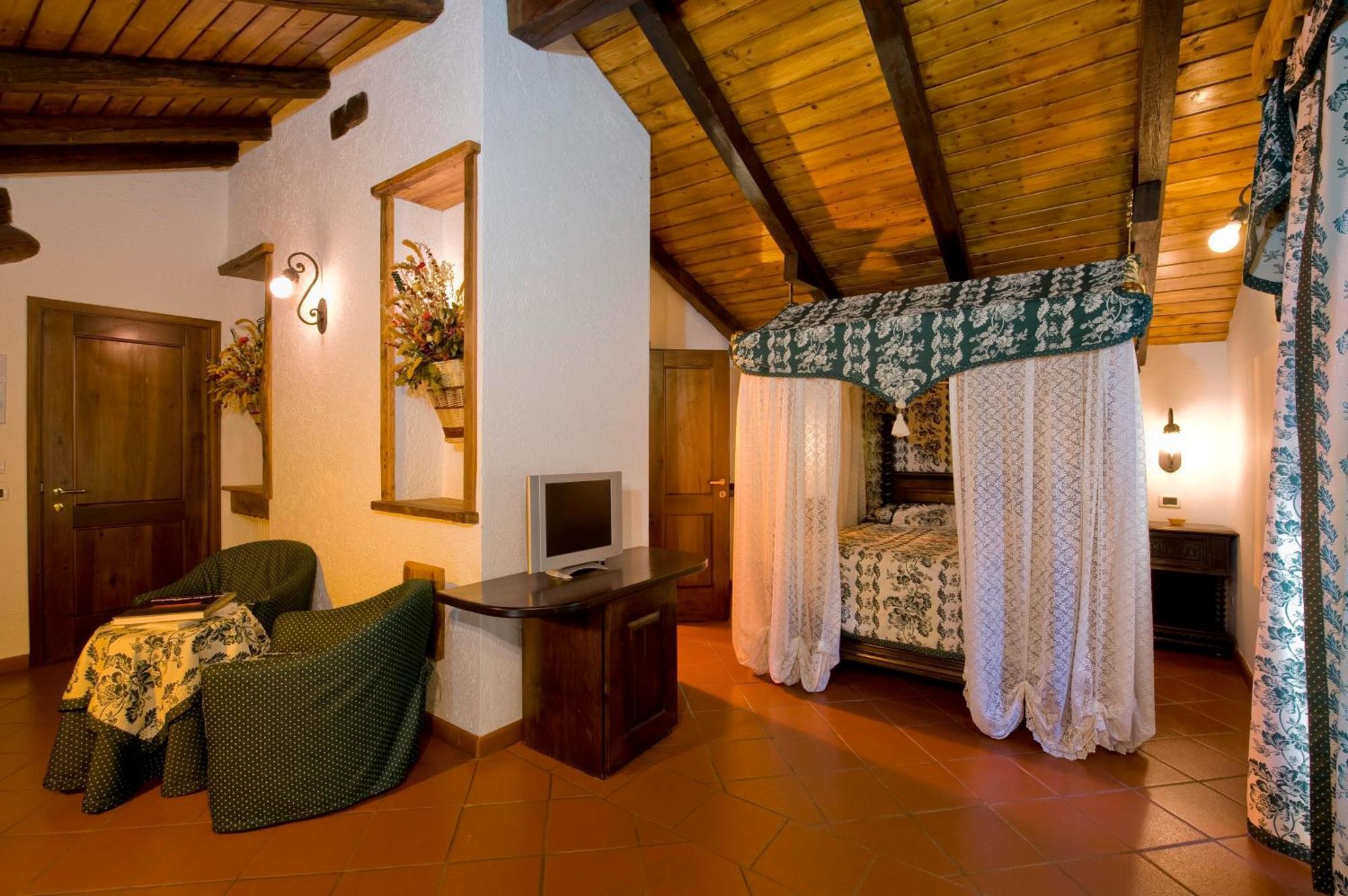 Hotel Milleluci Αόστα Δωμάτιο φωτογραφία